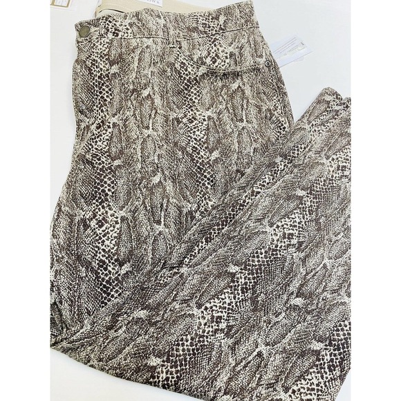 Westbound Woman Size 22W Brown Python Snake Print 5-pocket Slimming Jeans Pants - Picture 4 of 11